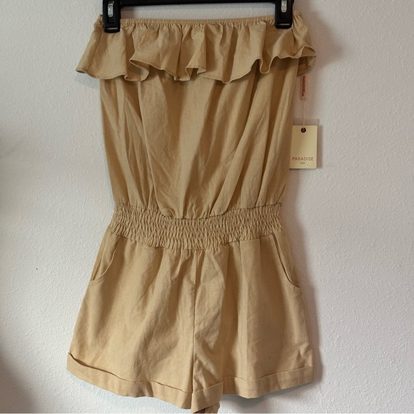 Womens Paradise Off Shoulder Ruffle Romper Small NWT - Picture 3 of 7